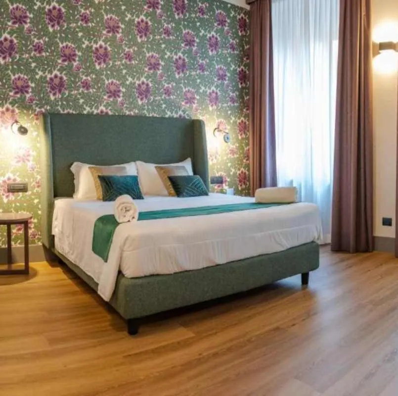 Castel Sant’Angelo Luxury Rooms & Tour